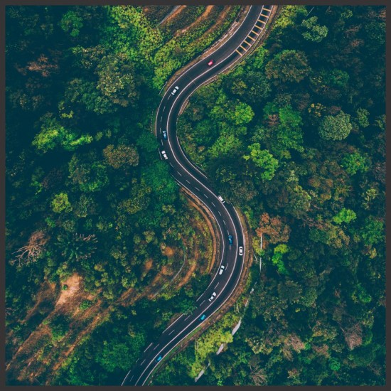 Quadro Auto Estrada na Montanha - 80x80 cm